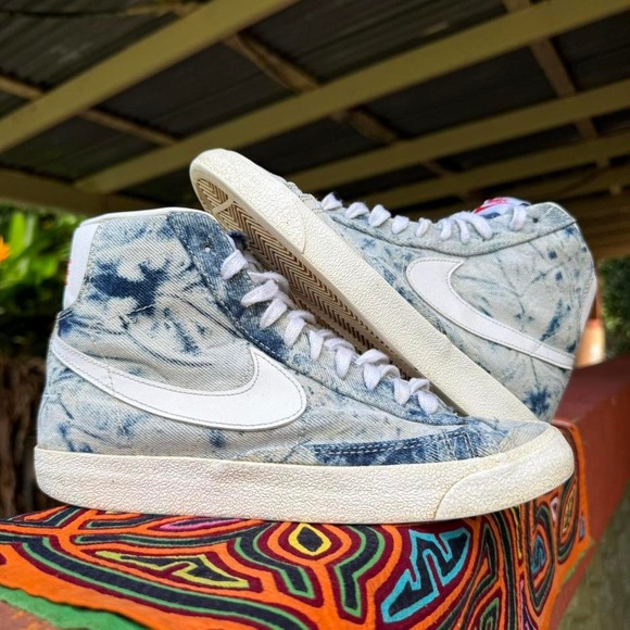 Nike‎ Blazer Mid '77 Washed Denim Tie Dye in size 7.5 women DV2182-900